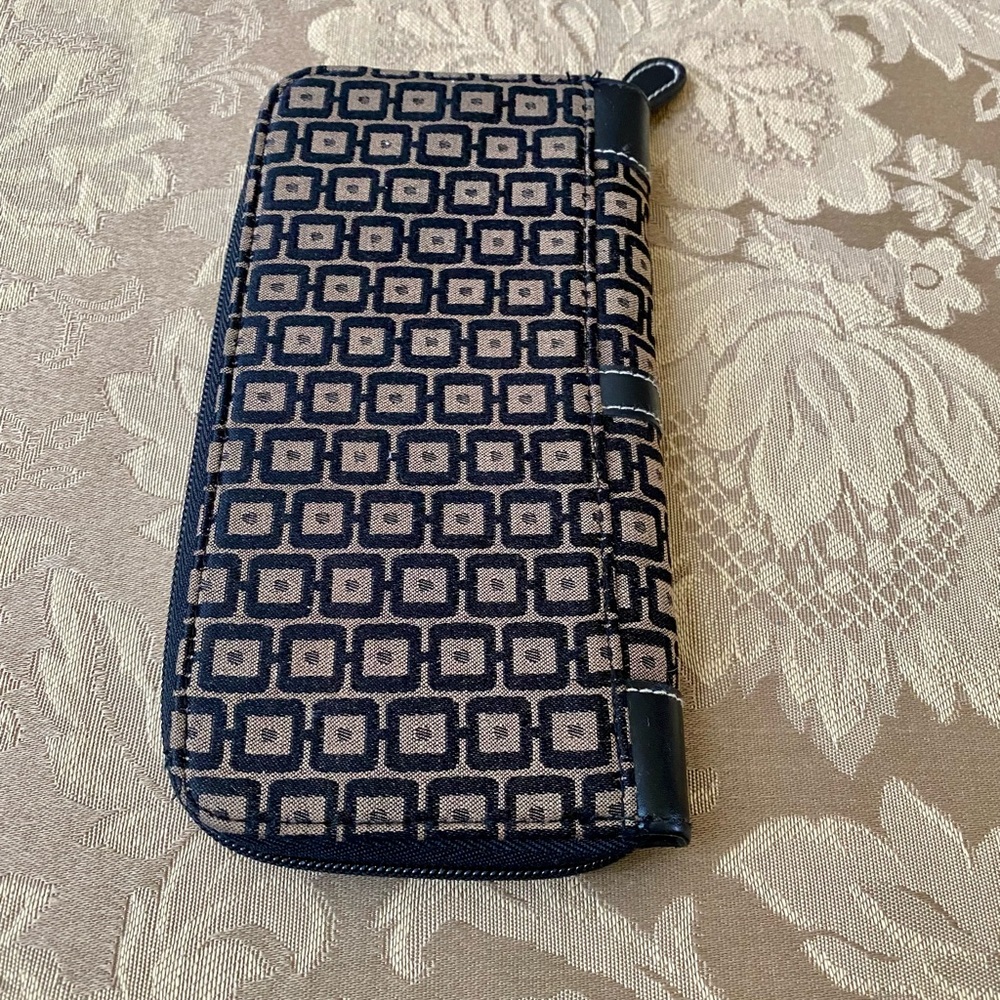 Geometric Patterned Wallet - image 2